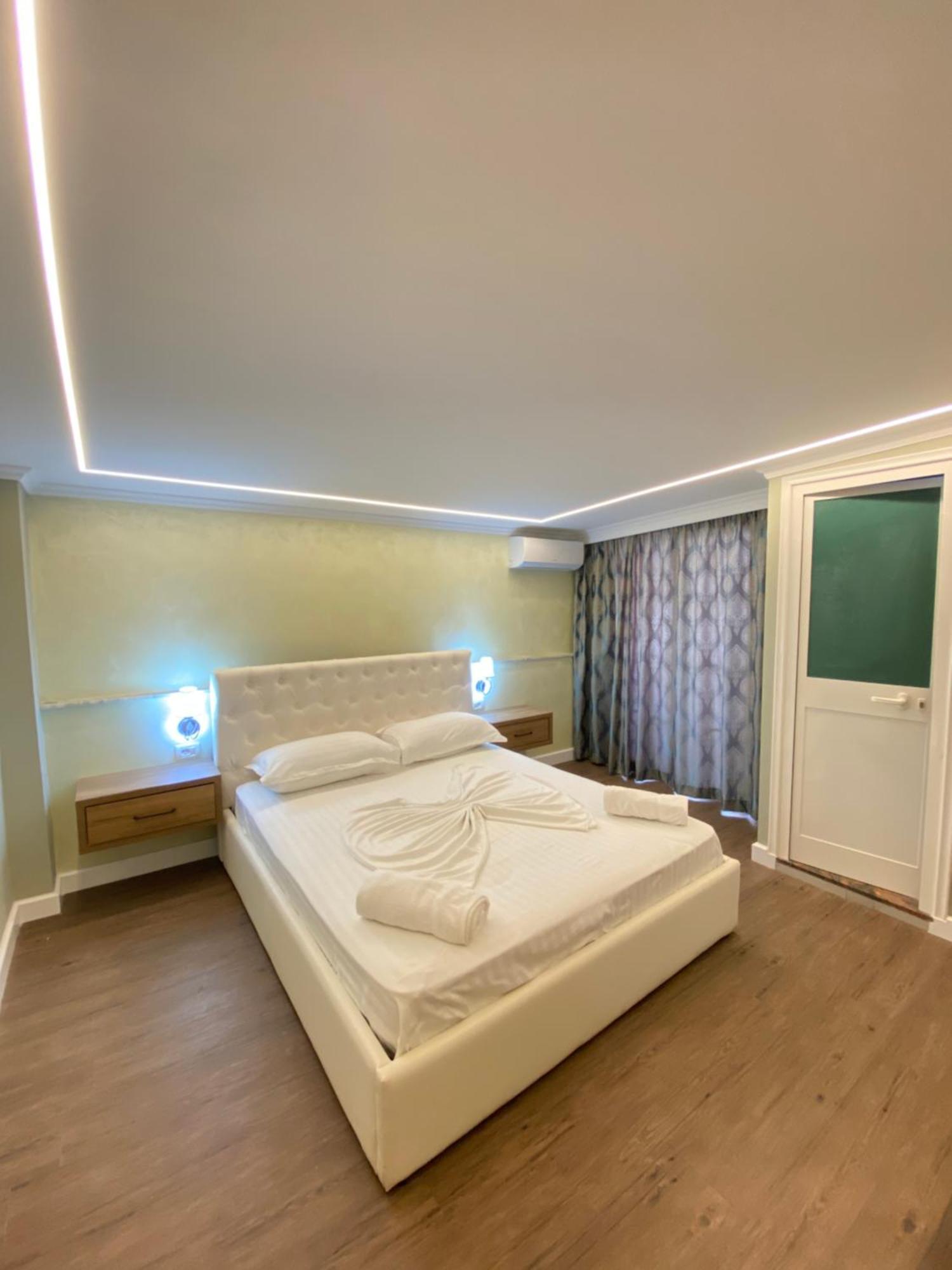 Bliss Boutique Hotel Durrës Exterior foto